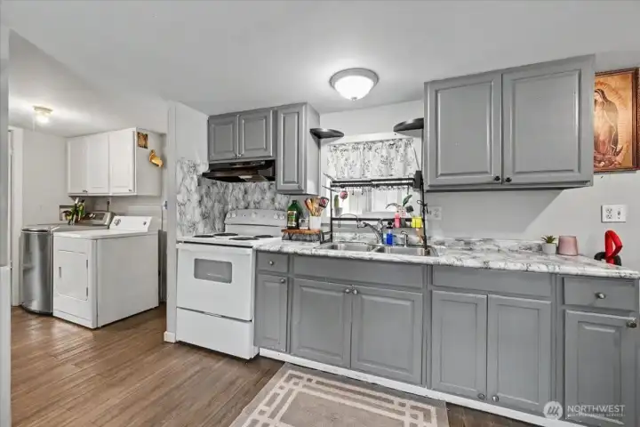 Open Kitchen