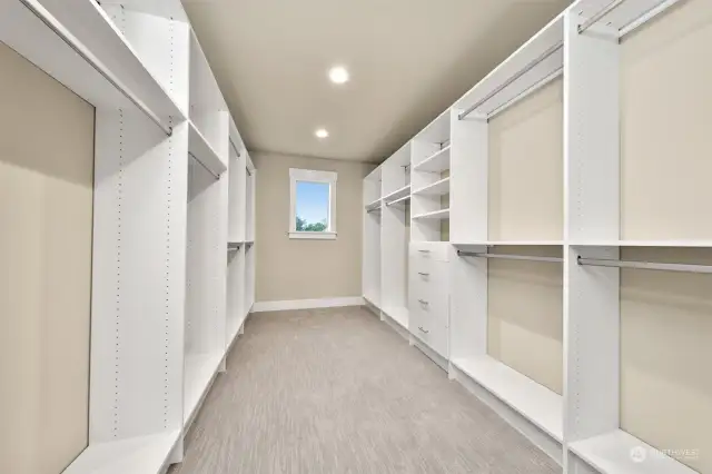 Walk in closet in primary suite