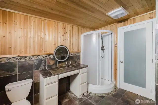 Primary Suite Bathroom