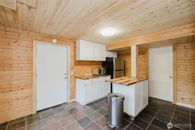 Downstairs kitchen (does not have oven)