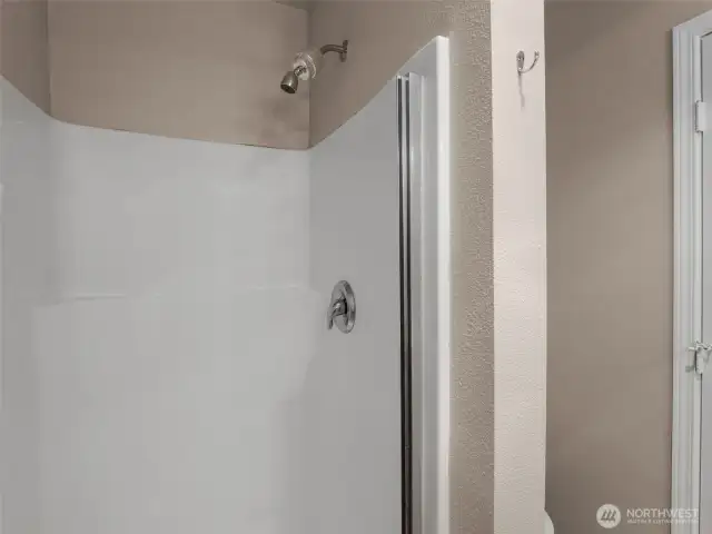 Primary shower