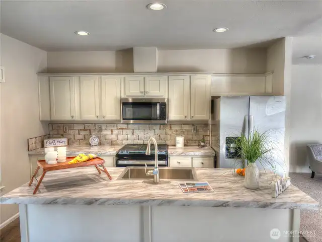 Kitchen 3 - with Propane Range