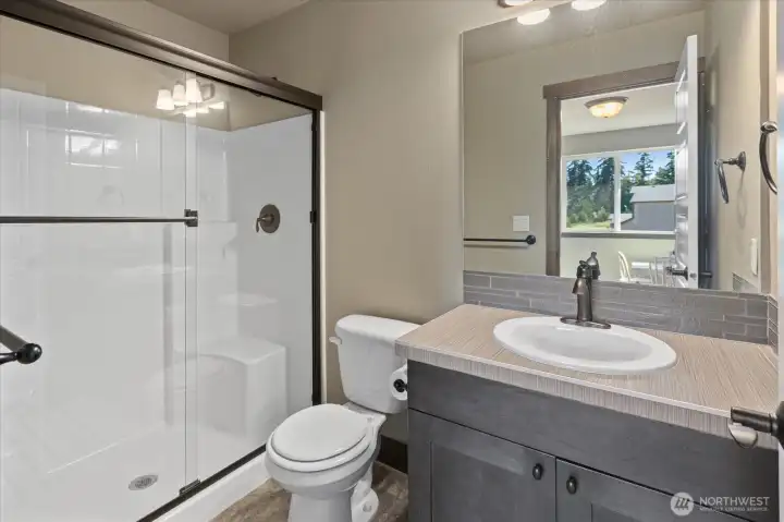 upstairs bedroom #3 ensuite