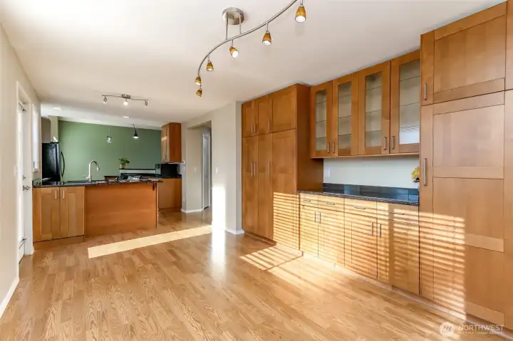 Large pantry area with side bar