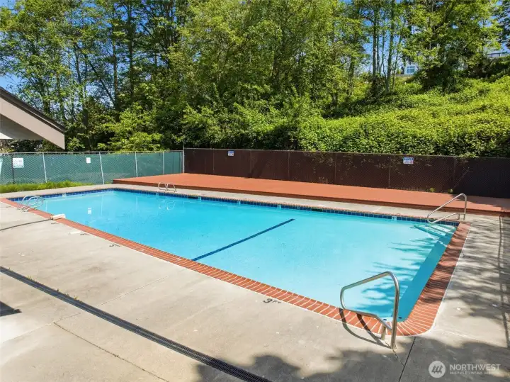 Mar Cheri Community Pool
