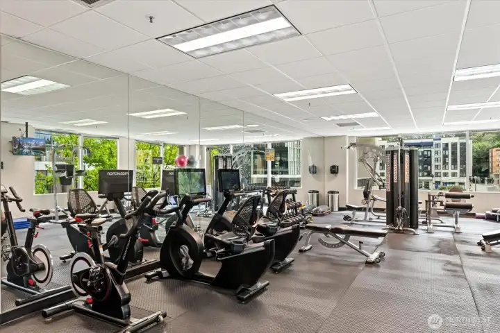 If you don't have time to go workout someplace else, you have access to this great workout space on the lobby level