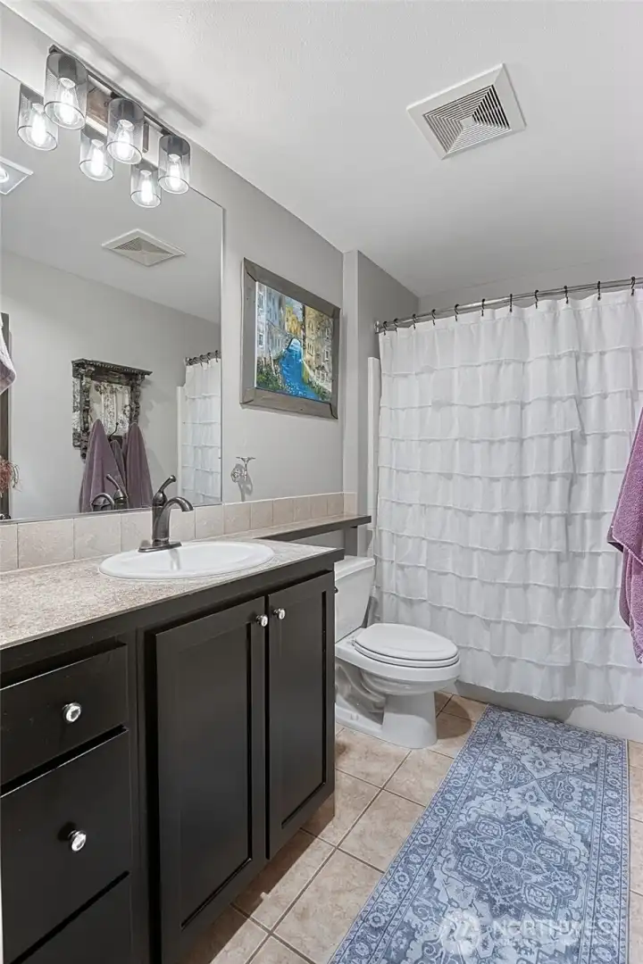 Full Bathroom
