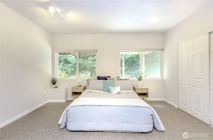 Bonus/4th bedroom downstairs.