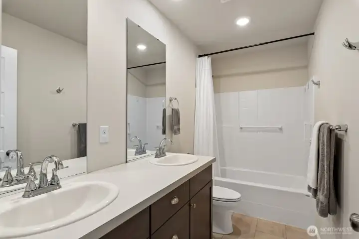 Second floor main full bathroom.