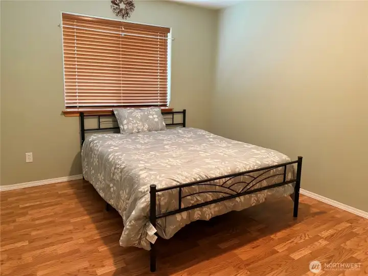 guest 2 guest 2