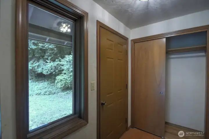Entry/mudroom with closet Entry/mudroom with closet