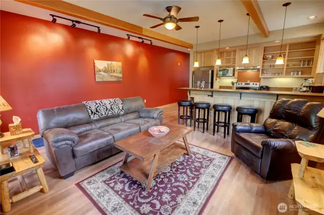 Suite 101 comes fully furnished including linens, dishware, artwork, and furniture. You are 100% ready to rent this space.