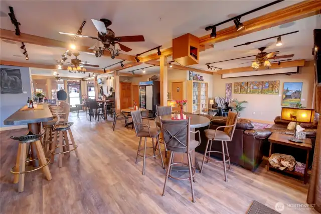 Beverages for purchase during lobby hours, or BYOB any time.  Terrific meeting space for owners and guests alike.  We are all neighbors in Twisp.
