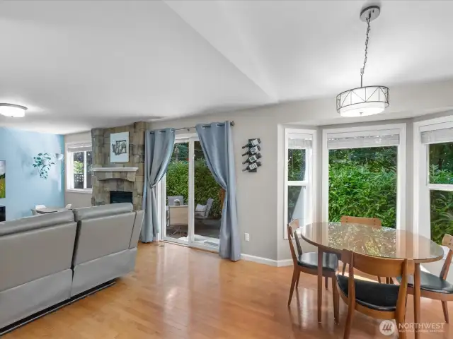 Open concept dining / family room