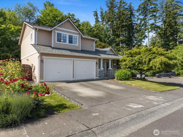 Great corner lot with only one neighbor