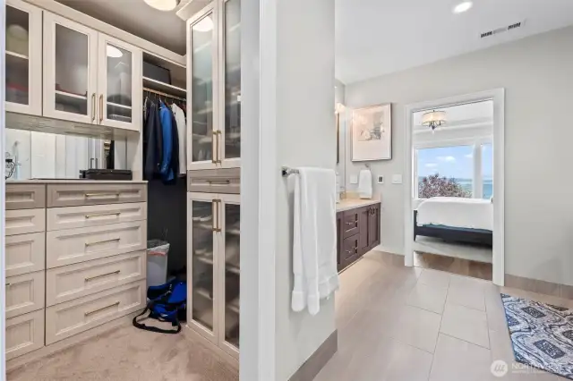 Customized closets