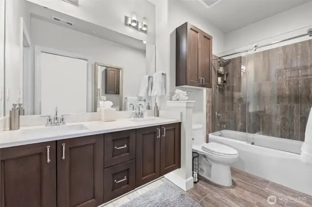 Double sinks make a guest feel like they are in an upscale B&B!