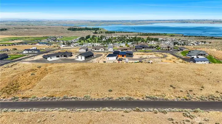 Spacious setting for your dream home or estate