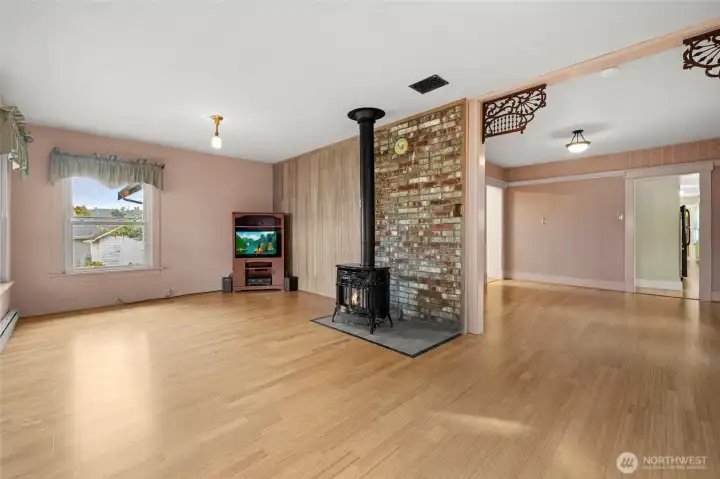 Front entry room