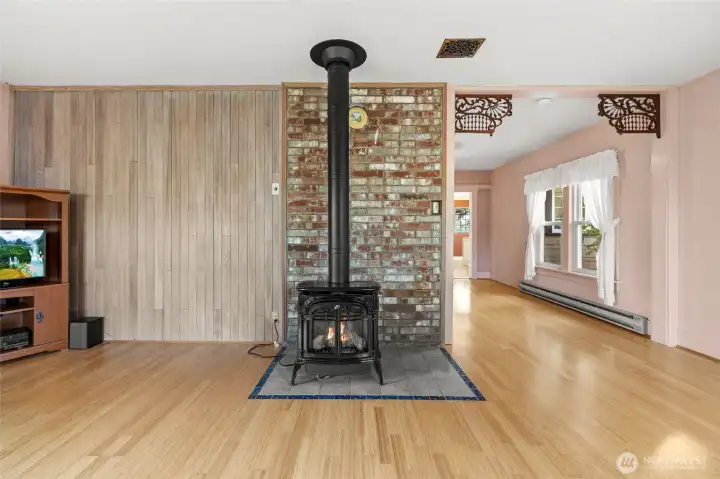 Front entry room