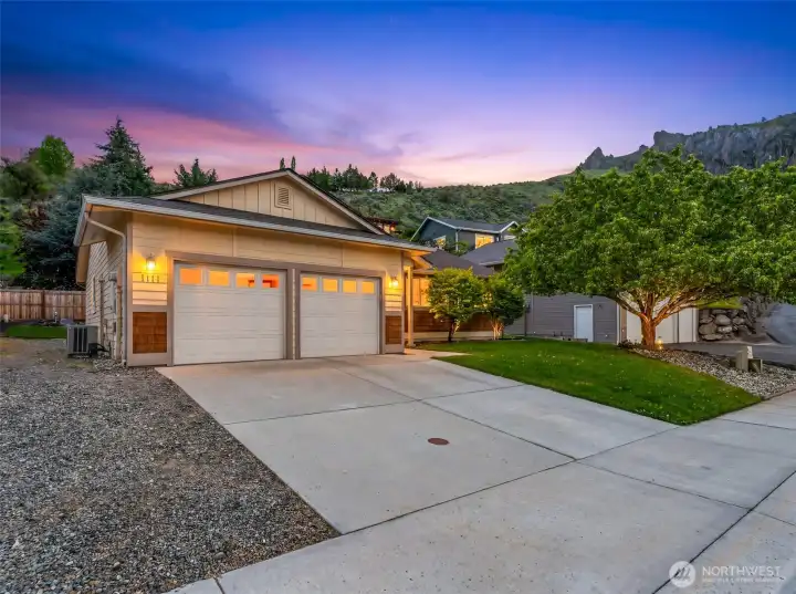 Welcome to 1111 Splett Street