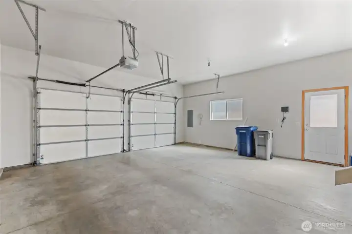 Spacious, clean garage