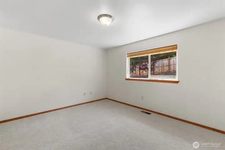 More primary bedroom