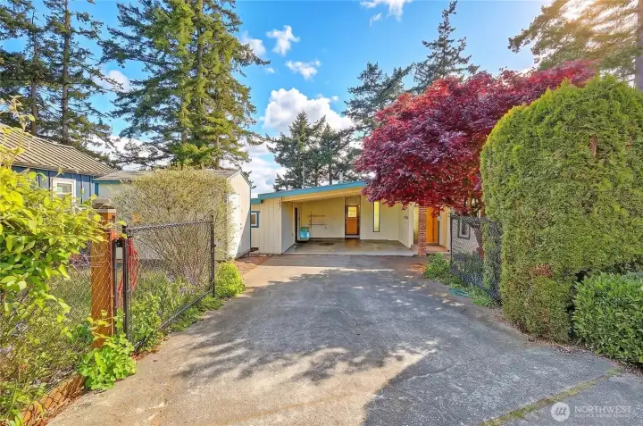 Gated Driveway w/ Established Landscaping for Privacy and Peace~