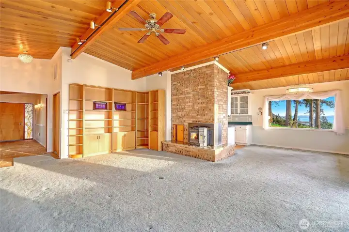 Open Great Room~