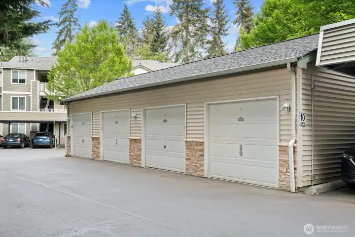Private garage space