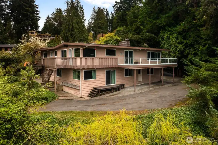 This lot offers so many opportunities.  Live as-is, do some light updates, extensive remodeling or go for all the updates and upgrades, additions whereever your plans can take you