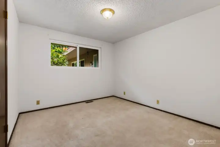 Guest bedroom #2