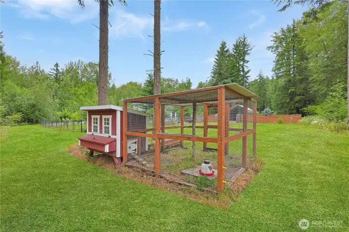 Chicken coop is ready for your animals!