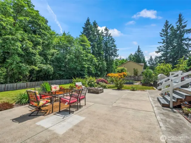 The deck leads to a huge patio as well!
