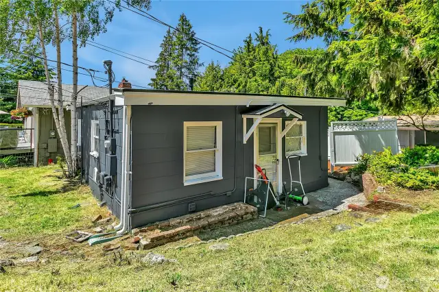 2 entrances into the cottage. All appliances stay.