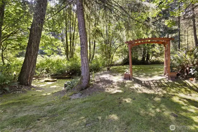So many sweet places to enjoy around your acreage!