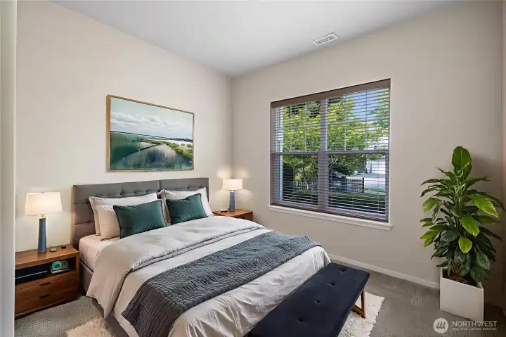 2nd Bedroom with closet