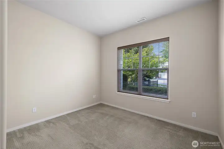 2nd Bedroom with closet