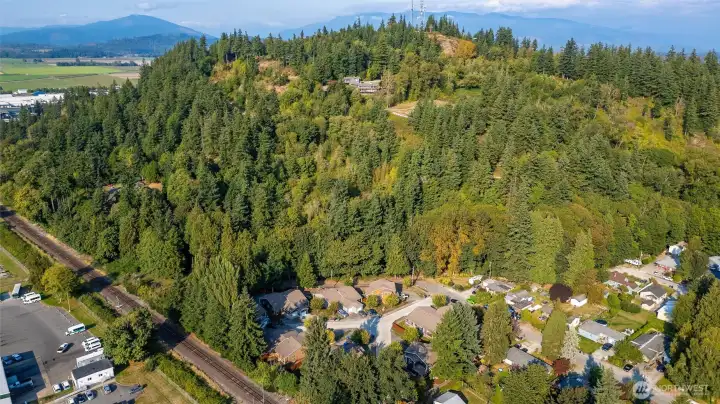 Located in beautiful Skagit Valley.