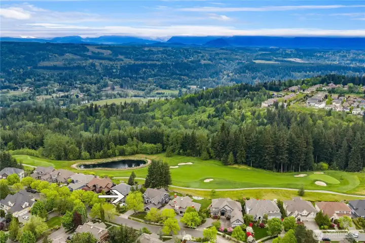Must see the snow capped mountain views from this home.  It's truly amazing!