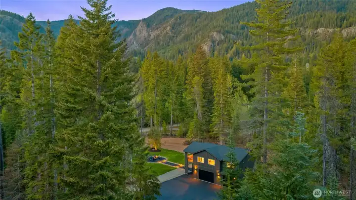 Look at the privacy you have here, and the stunning views makes this such a desirable lot. The location is less than an hour from Bellevue or Seattle.