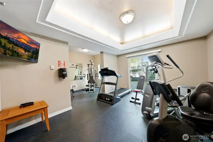Gym in-building Gym in-building