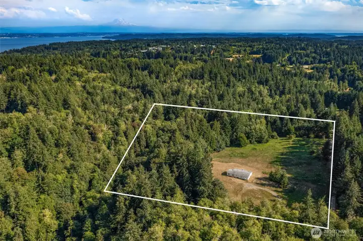 The property is very near town on Vashon Island, the heart of the Puget Sound.