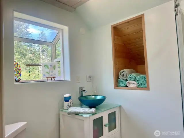 upstairs bathroom