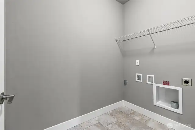 Lg Laundry room