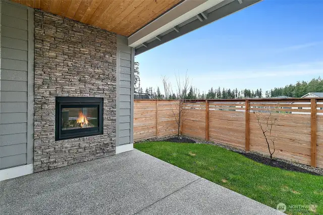 Private spacious & cozy outdoor space!
