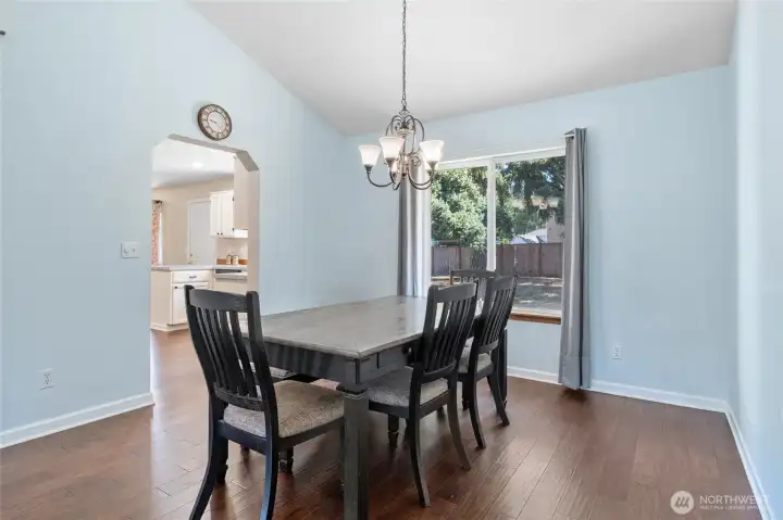 Plenty of room for a larger table and easy to serve guests with the kitchen just off the doorway.