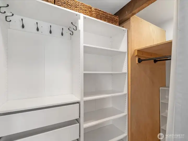 Walk in Closet