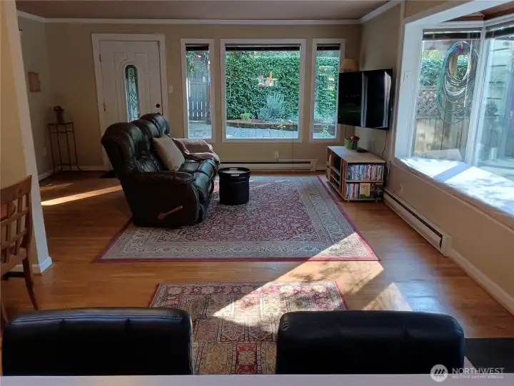 Large front windows.