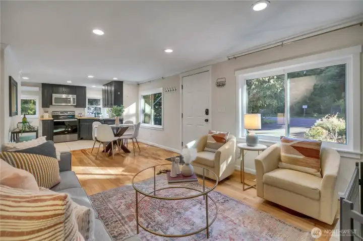Triple-pane windows installed in 2019 with transferrable warranty.